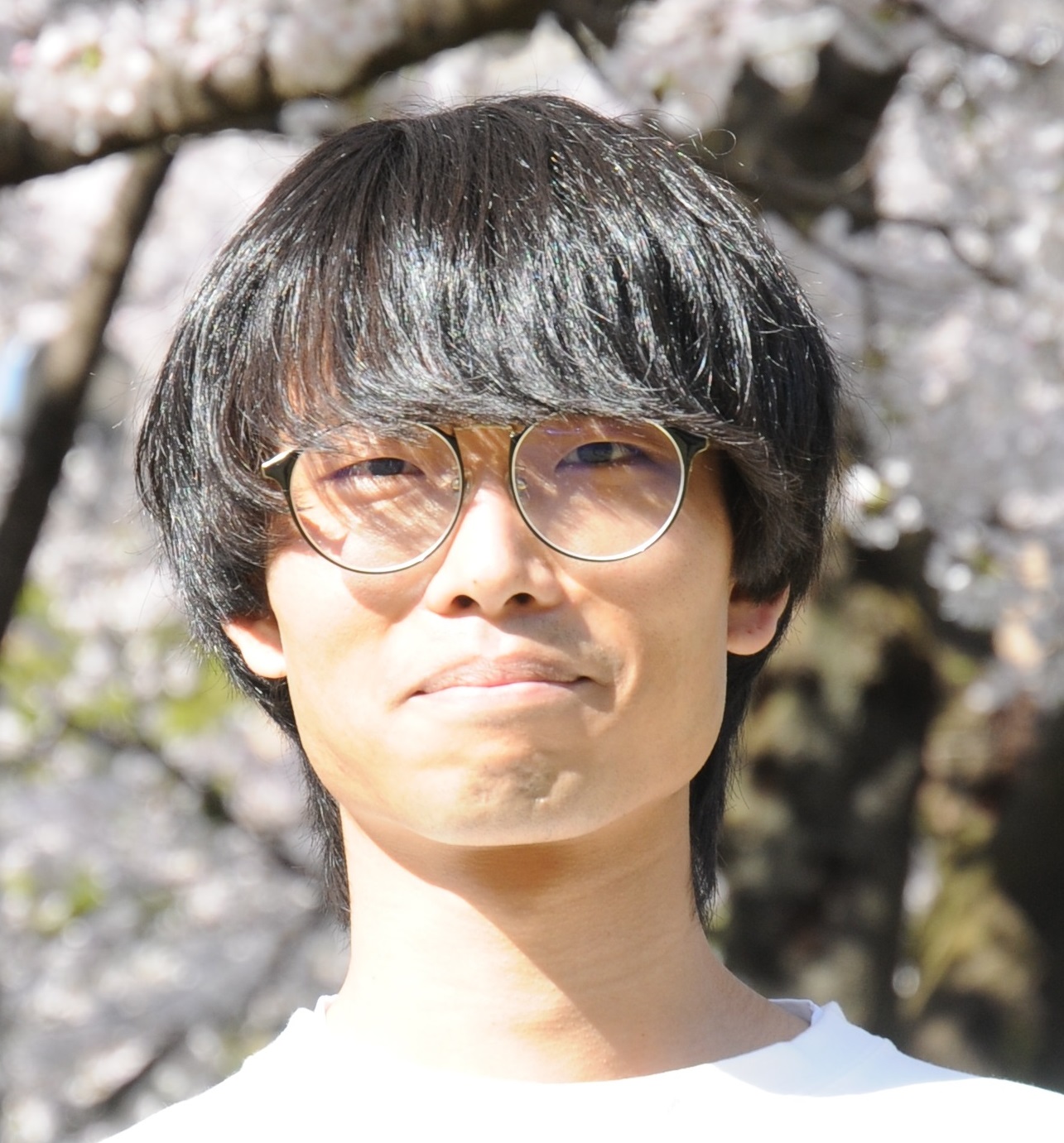 深田　航太郎